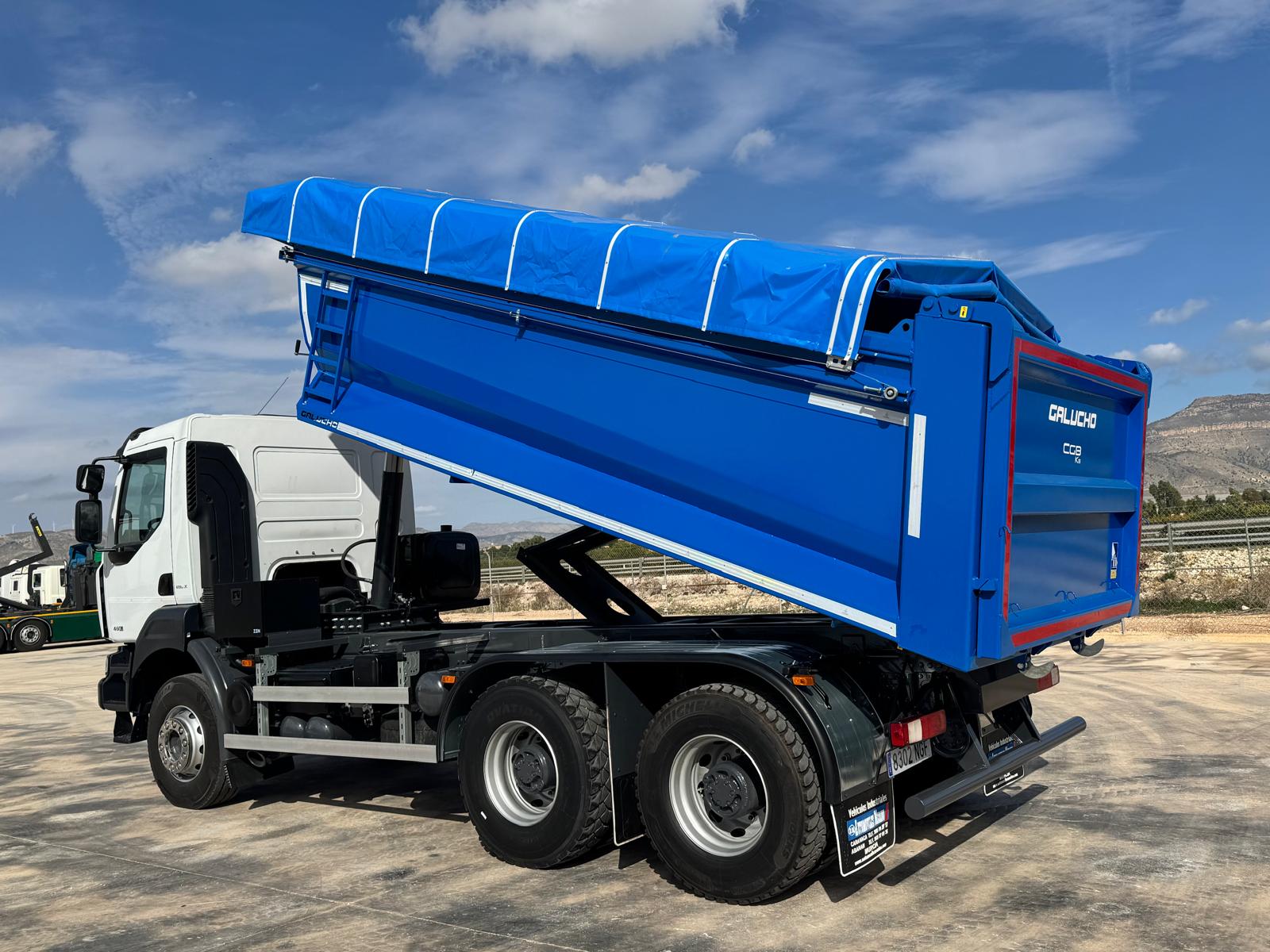 CAJA BASCULANTE GALUCHO NUEVA 14M3