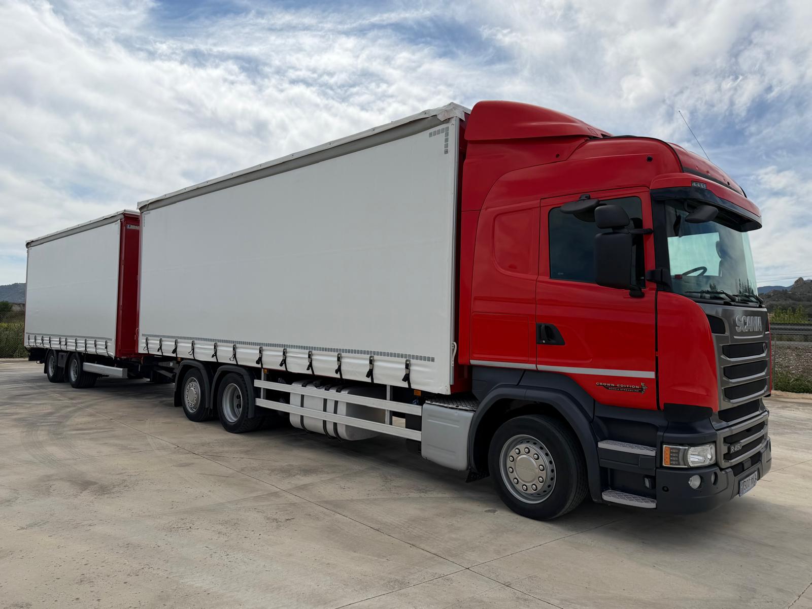 CARROCERIAS TAULINER Y TRANSBORDO DE CARGA