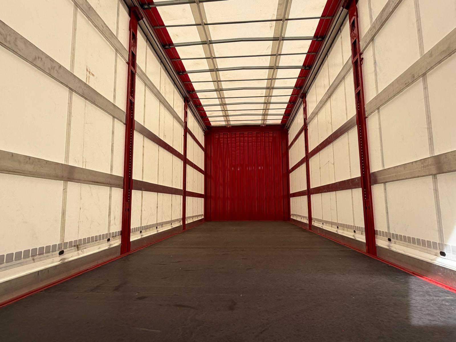 CARROCERIAS TAULINER Y TRANSBORDO DE CARGA